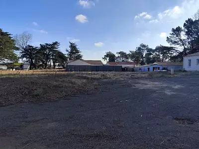 Terrain à bâtir, 350 m²