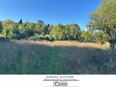 Terrain à bâtir, 765 m²