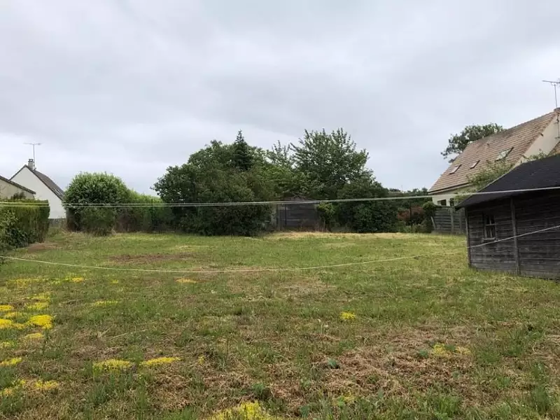 Terrain à bâtir, 626 m² - Pacy-sur-Eure (27120)