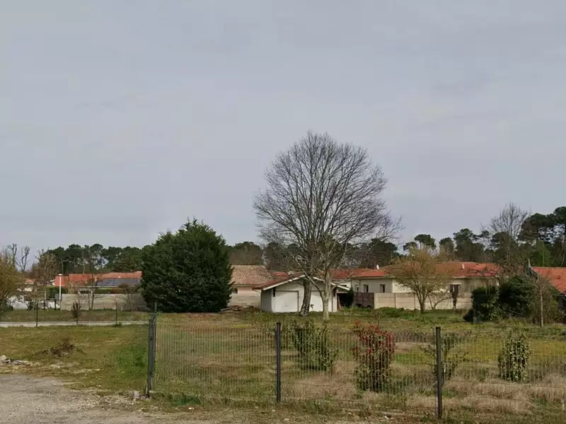 Terrain à bâtir, 739 m² - Biscarrosse (40600)