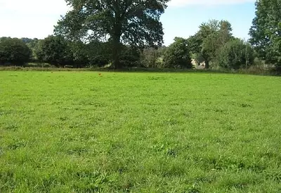 Terrain à bâtir, 353 m²