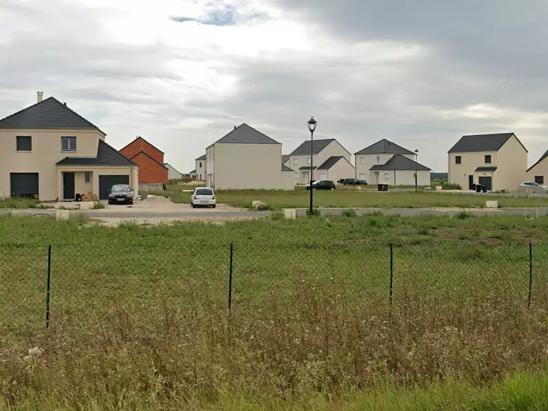 Terrain à bâtir, 442 m² - Gidy (45520)