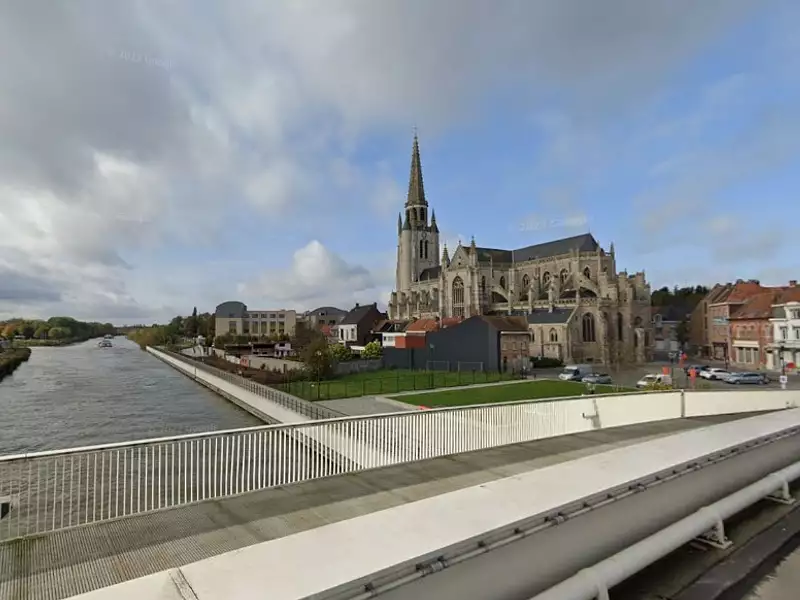 Terrain à bâtir, 1 063 m² - Wervicq-sud (59117)