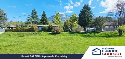 Terrain à bâtir, 600 m²