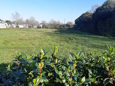 Terrain à bâtir, 1 000 m²