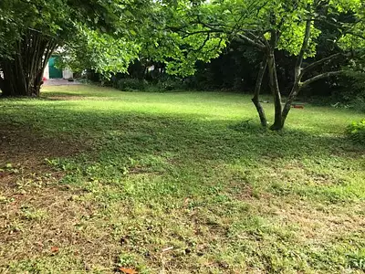 Terrain à bâtir, 811 m²