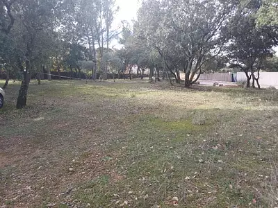 Terrain à bâtir, 766 m²