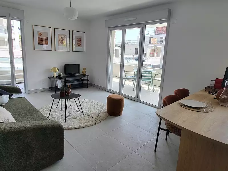 L'ESCALE - Vallauris (06220)