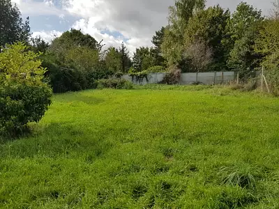 Terrain à bâtir, 350 m²