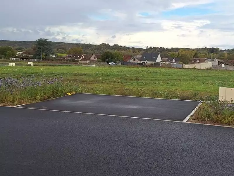 Terrain à bâtir, 429 m² - Bouafles (27700)