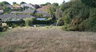 Terrain à bâtir, 300 m²