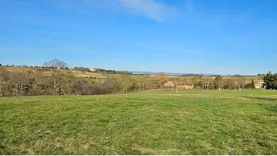 Terrain à bâtir, 890 m²