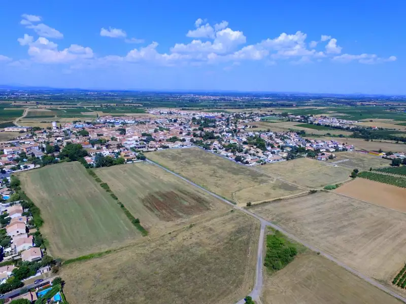 Terrain à bâtir, 368 m² - Bassan (34290)