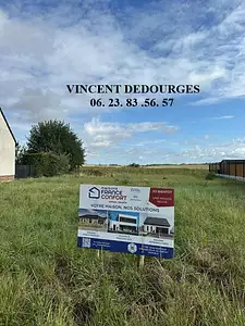 Terrain à bâtir, 687 m²