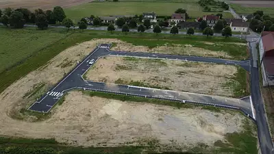 Terrain à bâtir, 555 m²