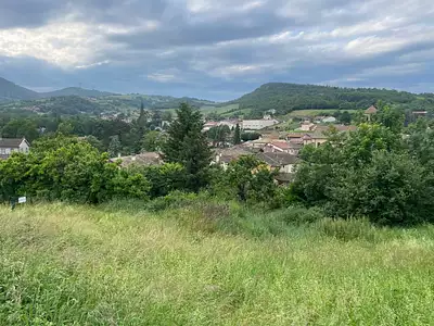 Terrain à bâtir, 686 m²