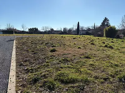 Terrain à bâtir, 896 m²