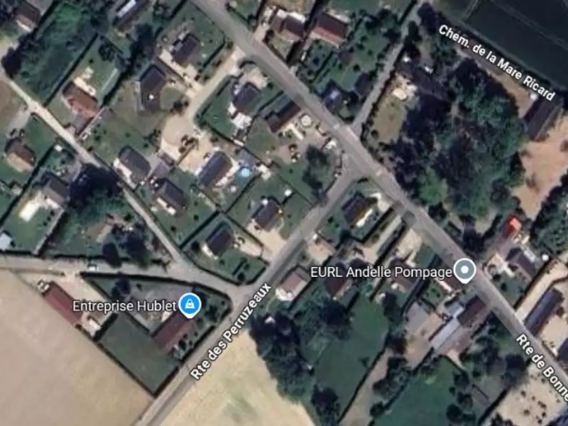 Terrain à bâtir, 840 m² - Bacqueville (27440)