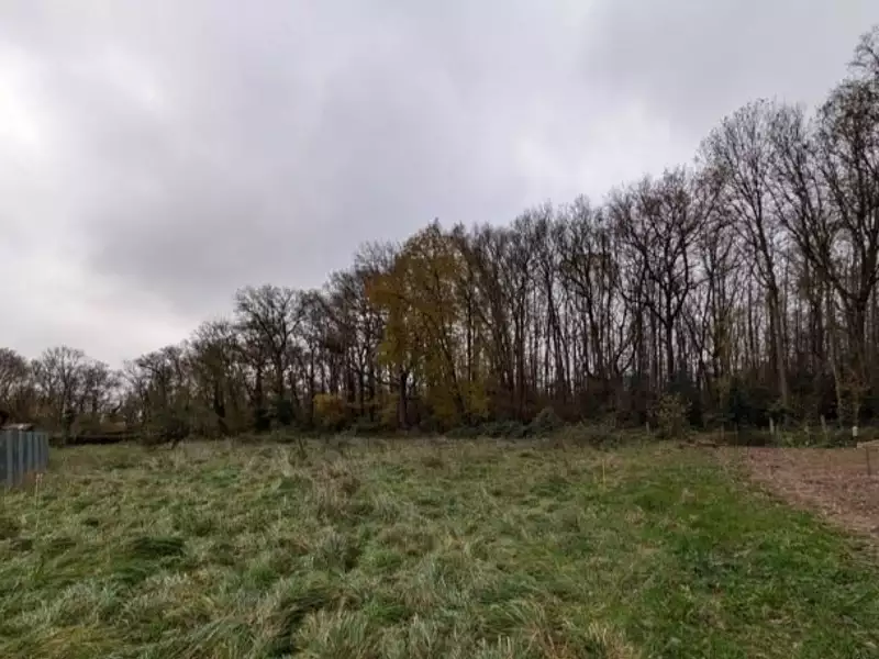 Terrain à bâtir, 574 m² - Epieds (27730)