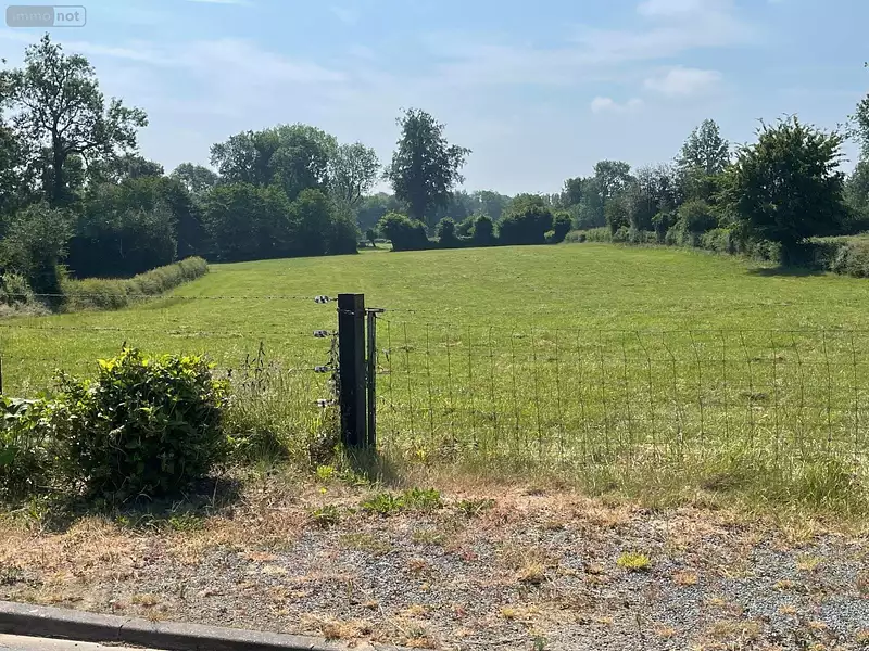 Terrain à bâtir, 468 m² - Surzur (56450)