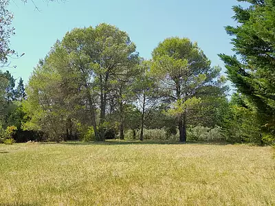 Terrain à bâtir, 1 680 m²