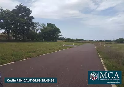 Terrain à bâtir, 617 m²