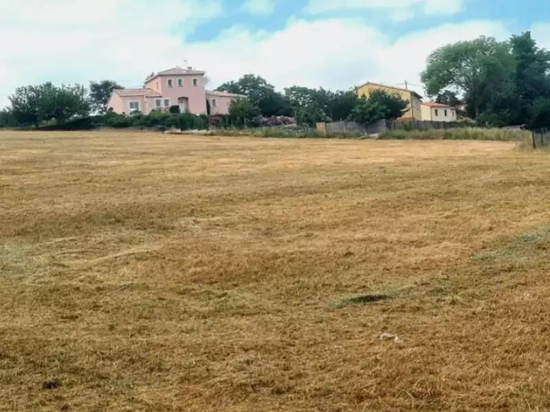 Terrain à bâtir, 608 m² - Goyrans (31120)