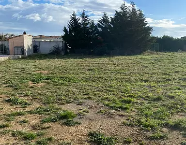 Terrain à bâtir, 613 m²