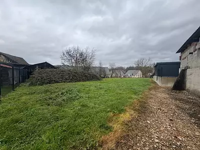 Terrain à bâtir, 709 m²