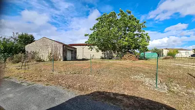 Terrain à bâtir, 750 m²