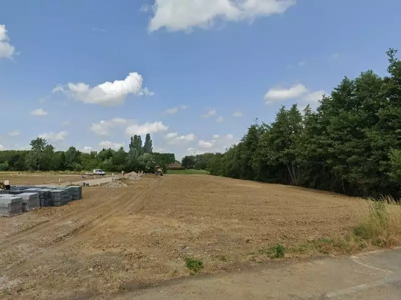 Terrain à bâtir, 440 m² - Saint-Venant (62350)