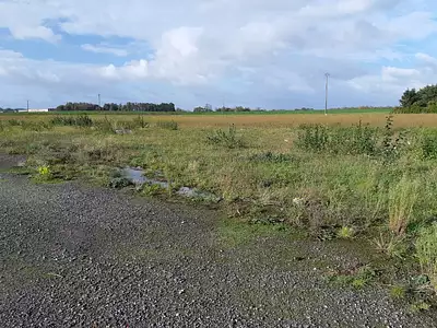 Terrain à bâtir, 230 m²