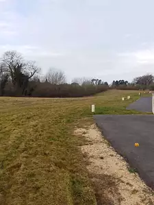 Terrain à bâtir, 836 m²