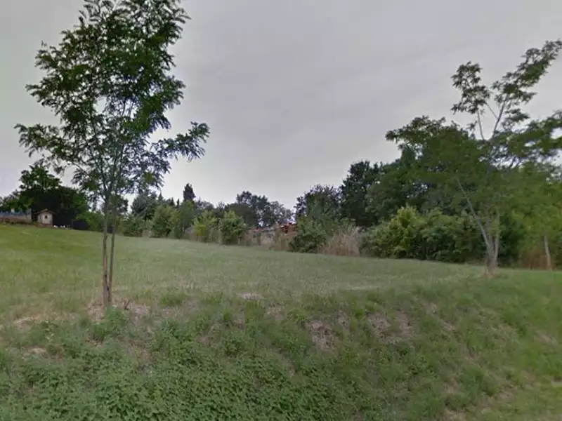 Terrain à bâtir, 681 m² - Saussens (31460)