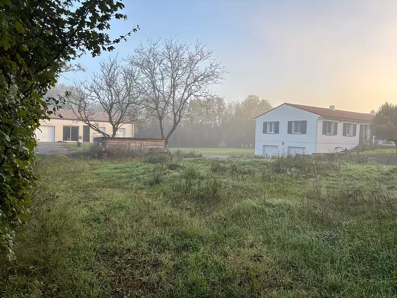 Terrain à bâtir, 459 m² - Saint-Laurent-de-la-Prée (17450)
