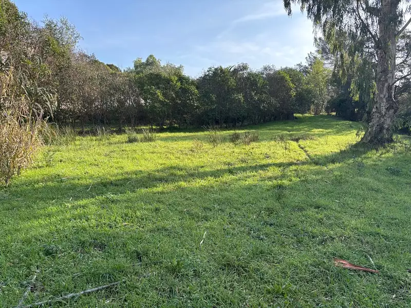 Terrain à bâtir, 1 300 m² - Fréjus (83600)