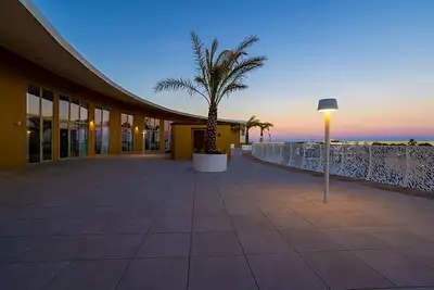 Le vibes resort