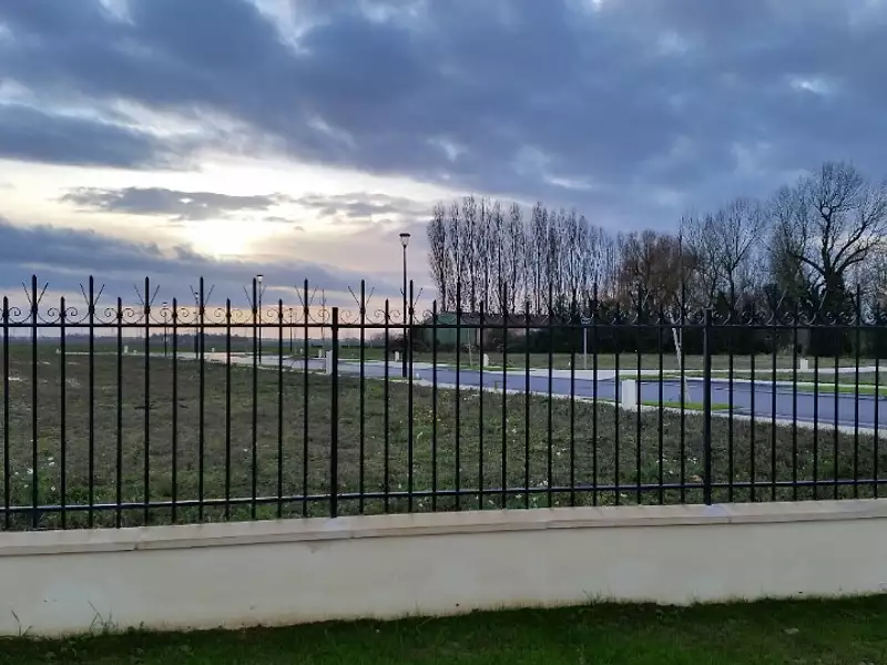 Terrain à bâtir, 405 m² - Fontenay-Trésigny (77610)