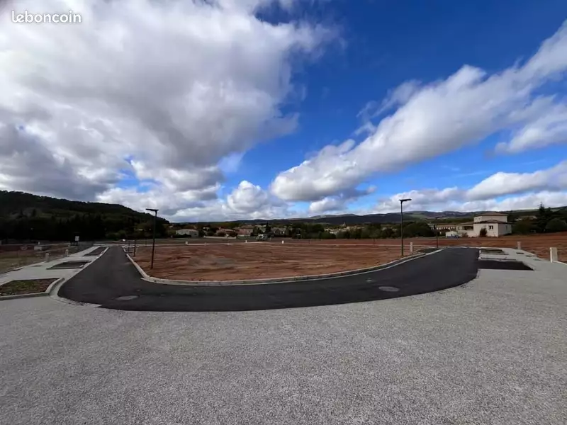 Terrain à bâtir, 775 m² - Villeneuve-Minervois (11160)