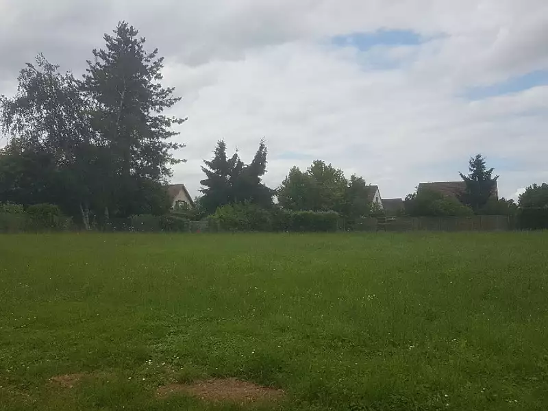 Terrain à bâtir, 2 160 m² - Fontaine-sous-Jouy (27120)