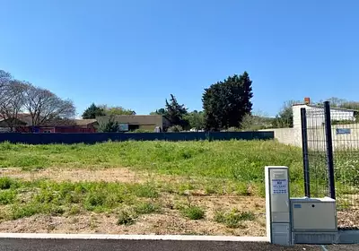 Terrain à bâtir, 405 m²