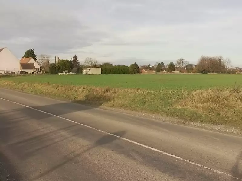 Terrain à bâtir, 363 m² - Crépy-en-Valois (60800)