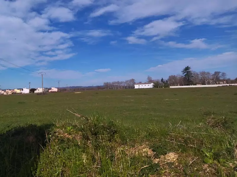 Terrain à bâtir, 430 m² - La Tour-du-Crieu (09100)