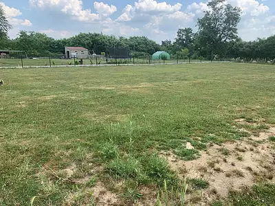 Terrain à bâtir, 692 m²