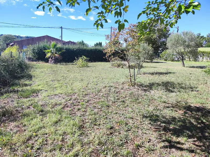 Terrain à bâtir, 632 m² - Vidauban (83550)