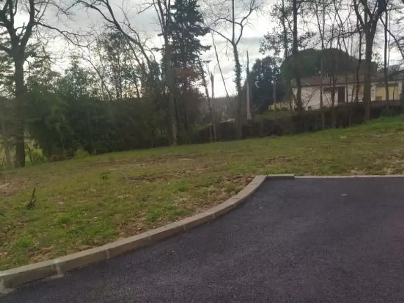 Terrain à bâtir, 837 m² - Saverdun (09700)