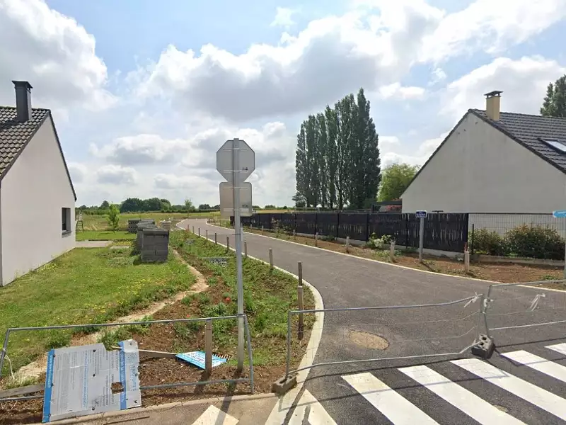 Terrain à bâtir, 778 m² - Bertry (59980)