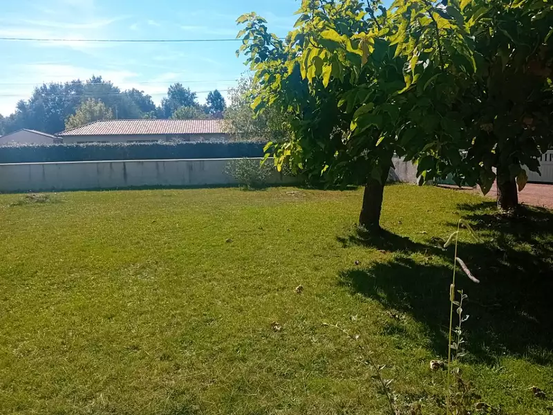 Terrain à bâtir, 800 m² - Gujan-Mestras (33470)