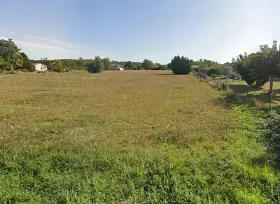 Terrain à bâtir, 700 m²