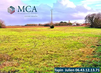 Terrain à bâtir, 300 m²